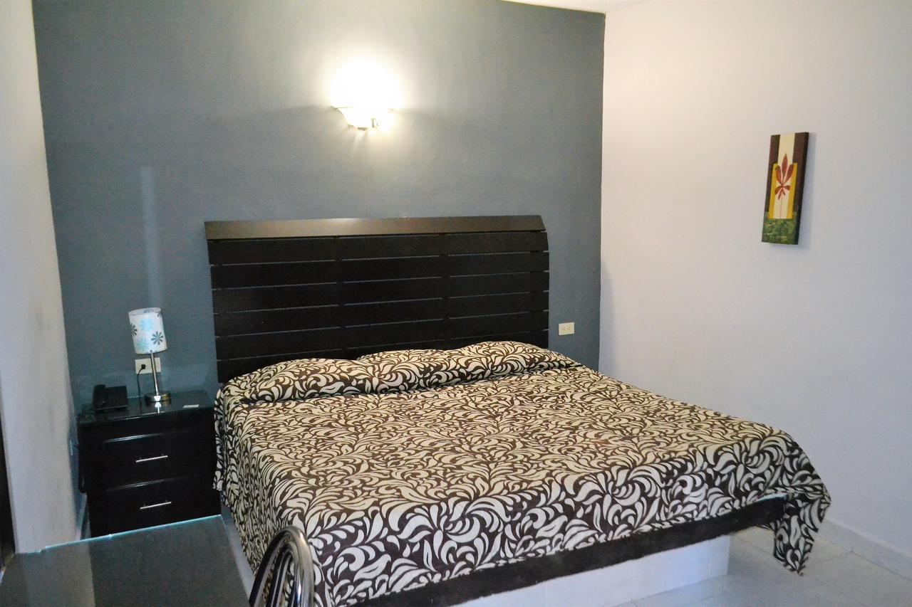 Hotel Laguna Inn Torreon Ngoại thất bức ảnh